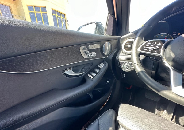 Mercedes-Benz GLC cena 122000 przebieg: 31000, rok produkcji 2020 z Wałbrzych małe 407